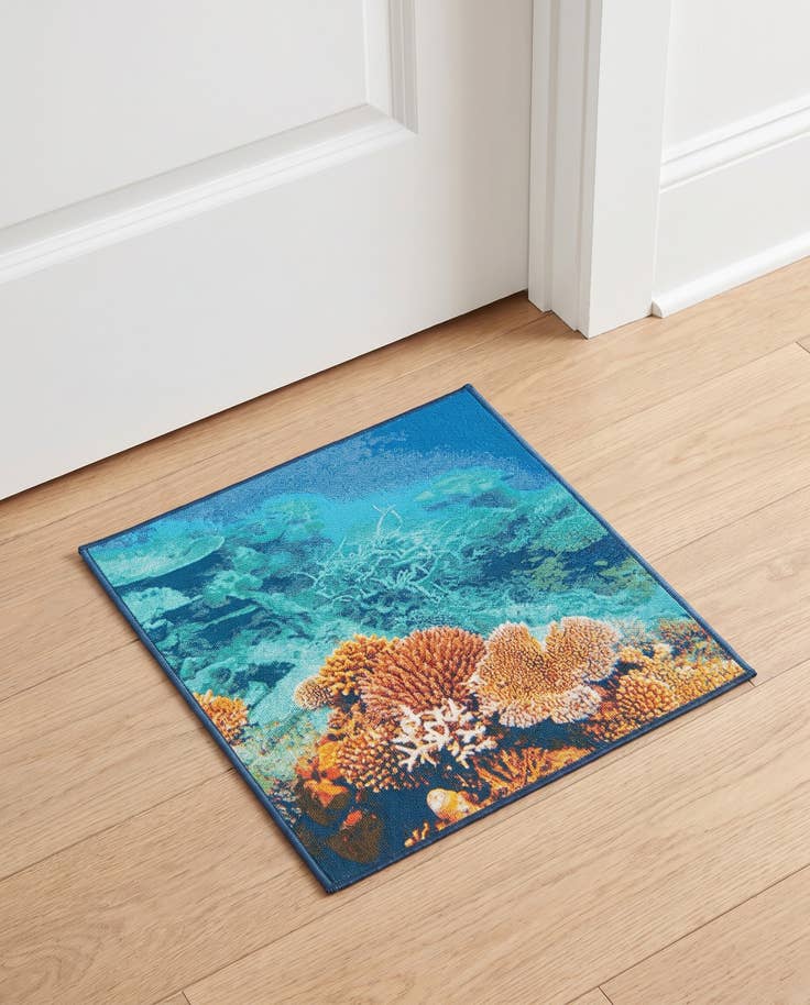 Detail image of 1' 4 x 1' 4 Easy-Clean Coastal Indoor / Outdoor Sample Rug