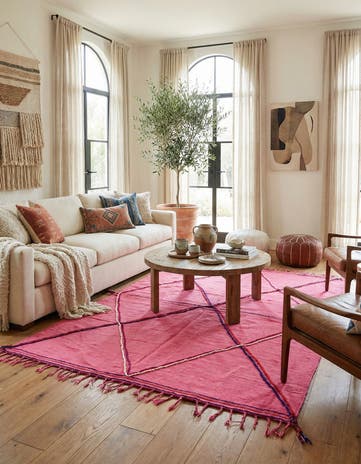 6' 7 x 9' 10 Hand Knotted Moroccan Wool Rug