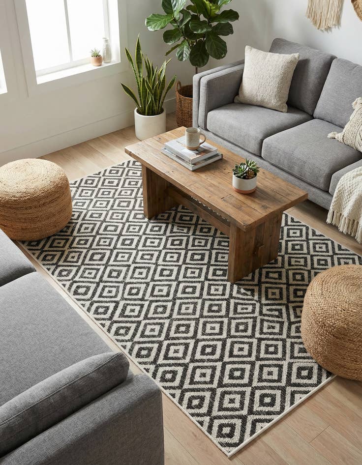 Detail image of 4' x 6' Easy-Clean Jill Zarin Costa Rica Indoor / Outdoor Rug