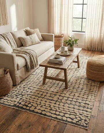 5' 6 x 8' 3 Hand Knotted Moroccan Wool Rug