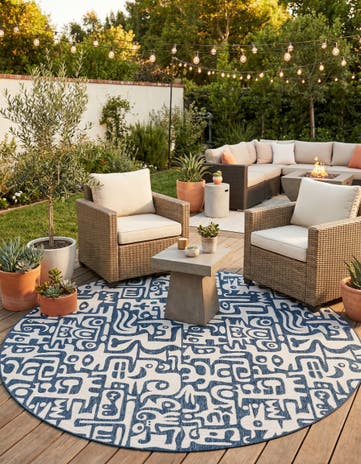 12' x 12' Easy-Clean Modern Indoor / Outdoor Round Rug