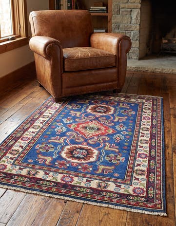 2' 9 x 4' 2 Hand Knotted Kazak Rug