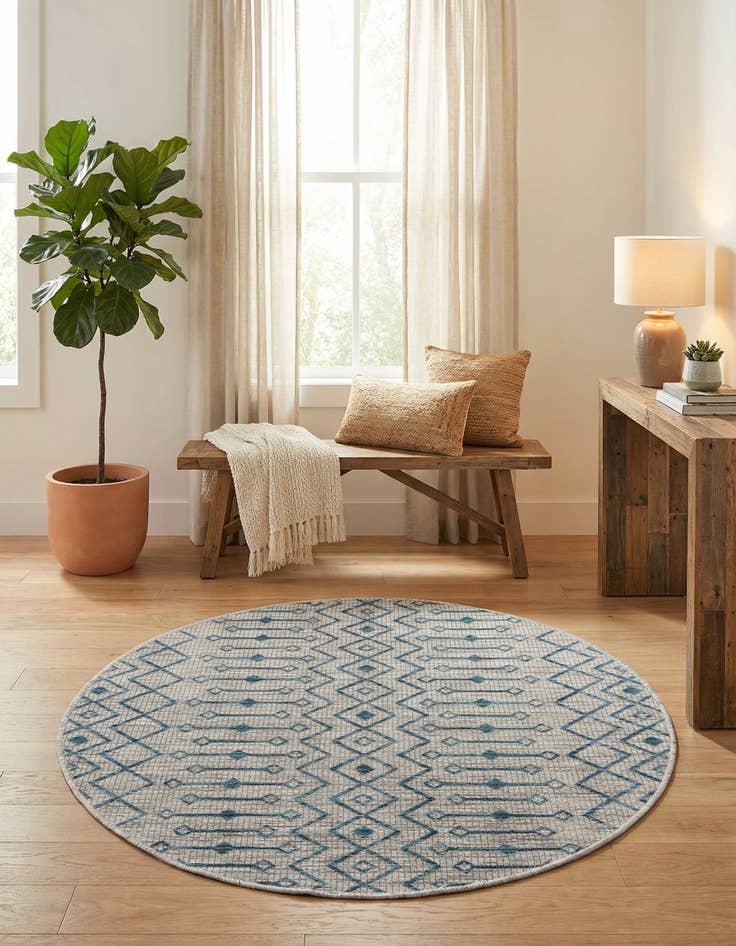 Detail image of 4' x 4'  Washable Trellis Indoor / Outdoor Round Rug