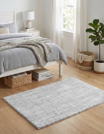 3' 3 x 5' 3 Jill Zarin Shaggy Chic Rug