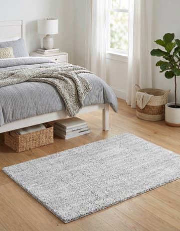 3' 3 x 5' 3 Jill Zarin Shaggy Chic Rug