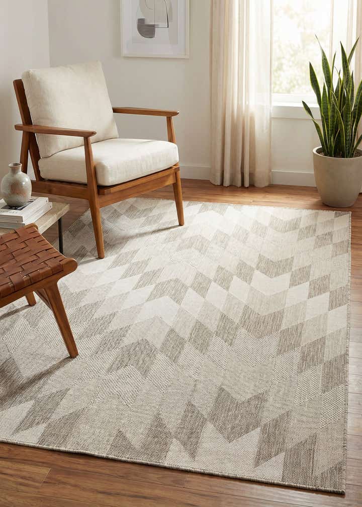 6' x 9' Easy-Clean Modern Indoor / Outdoor Rug
