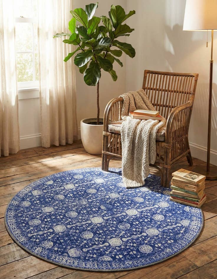 Detail image of 3' 6 x 3' 6 Timeless Round Rug