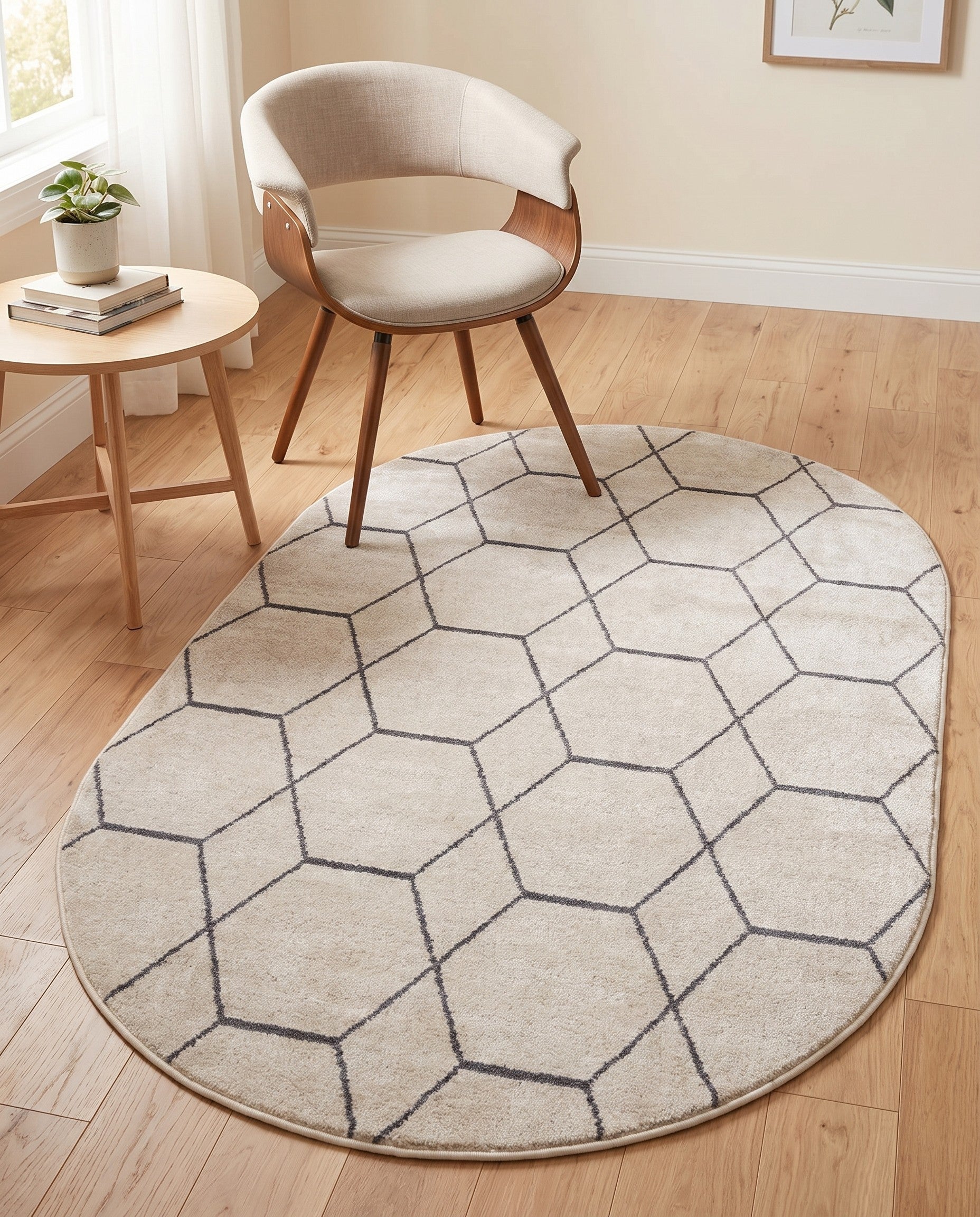 3' x 5' 3 Lattice Frieze Oval Rug