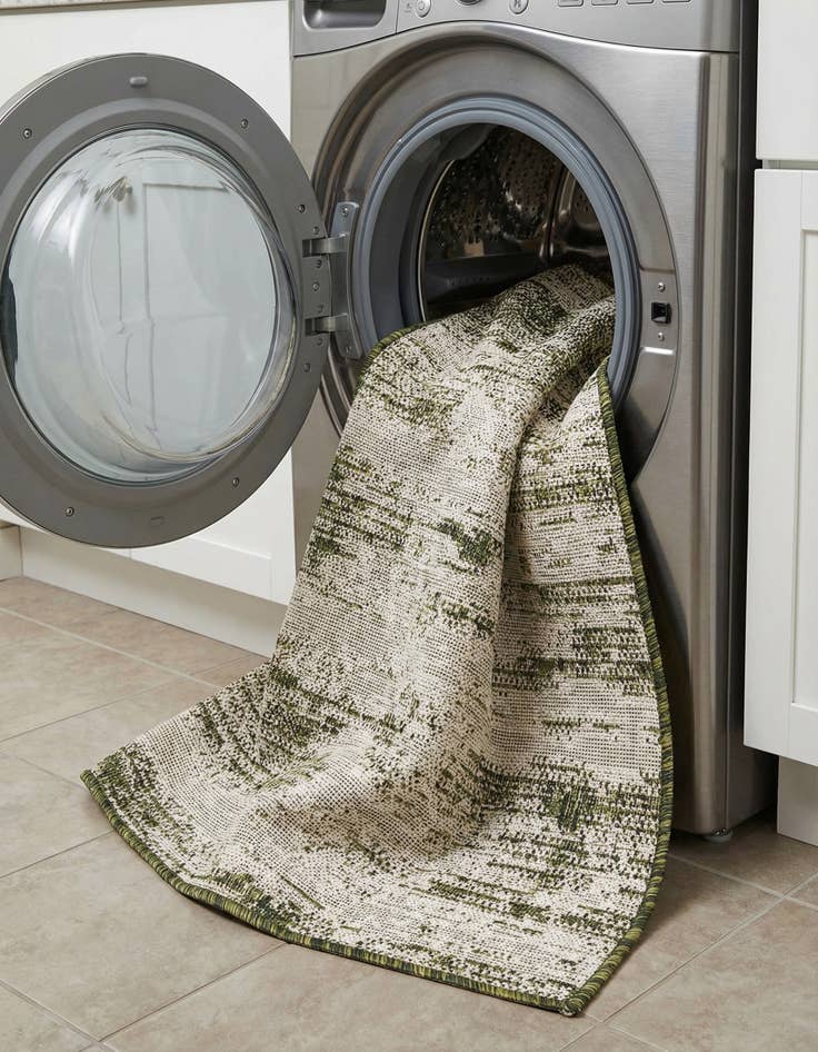 Detail image of 2' x 3'  Washable Modern Indoor / Outdoor Rug