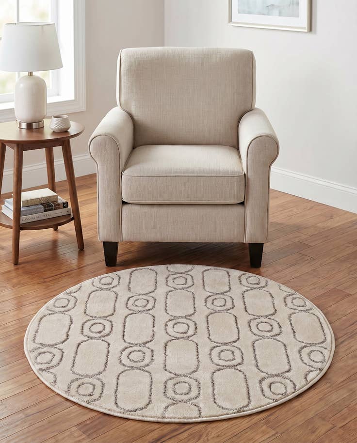 Detail image of 3' x 3' Vogue Geo Round Rug