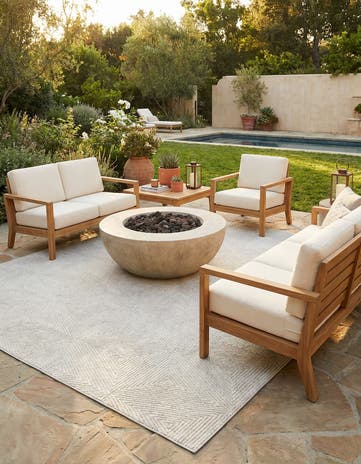 7' 10 x 10' Easy-Clean Sabrina Soto Indoor / Outdoor Rug