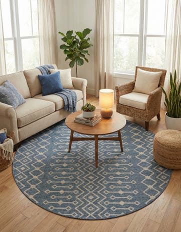 7' 10 x 7' 10 Easy-Clean Lattice Indoor / Outdoor Round Rug