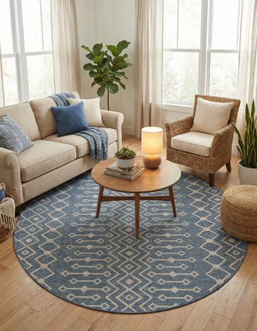7' 10 x 7' 10 Easy-Clean Lattice Indoor / Outdoor Round Rug