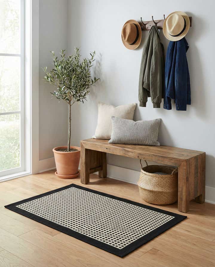 2' x 3' Easy-Clean Border Indoor / Outdoor Rug