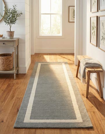 2' x 6' 1 Jill Zarin Border Wool Runner Rug