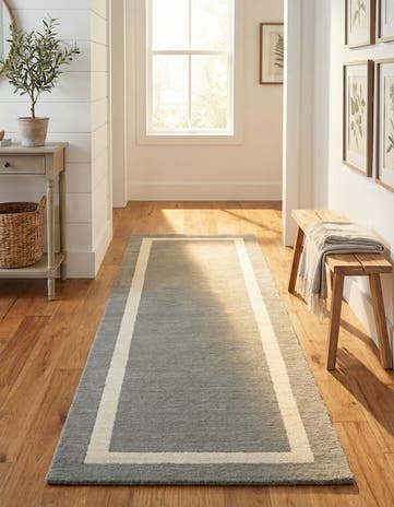2' x 6' 1 Jill Zarin Border Wool Runner Rug