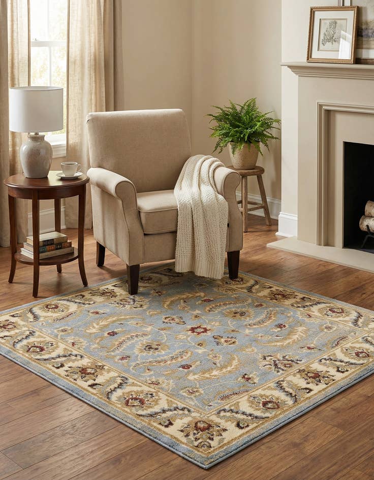 Detail image of 4' x 4' Classic Agra Square Rug
