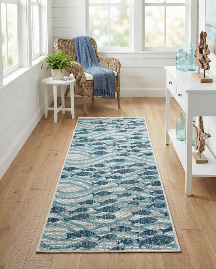 2' x 6' 1 Easy-Clean Coastal Indoor / Outdoor Runner Rug