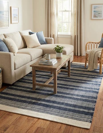 5' 1 x 8' Hand Woven Lariat Rug
