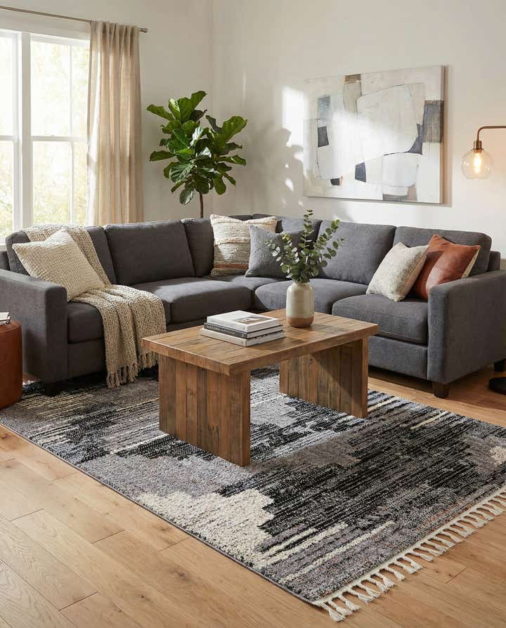 5' 3 x 8' Cherokee Rug