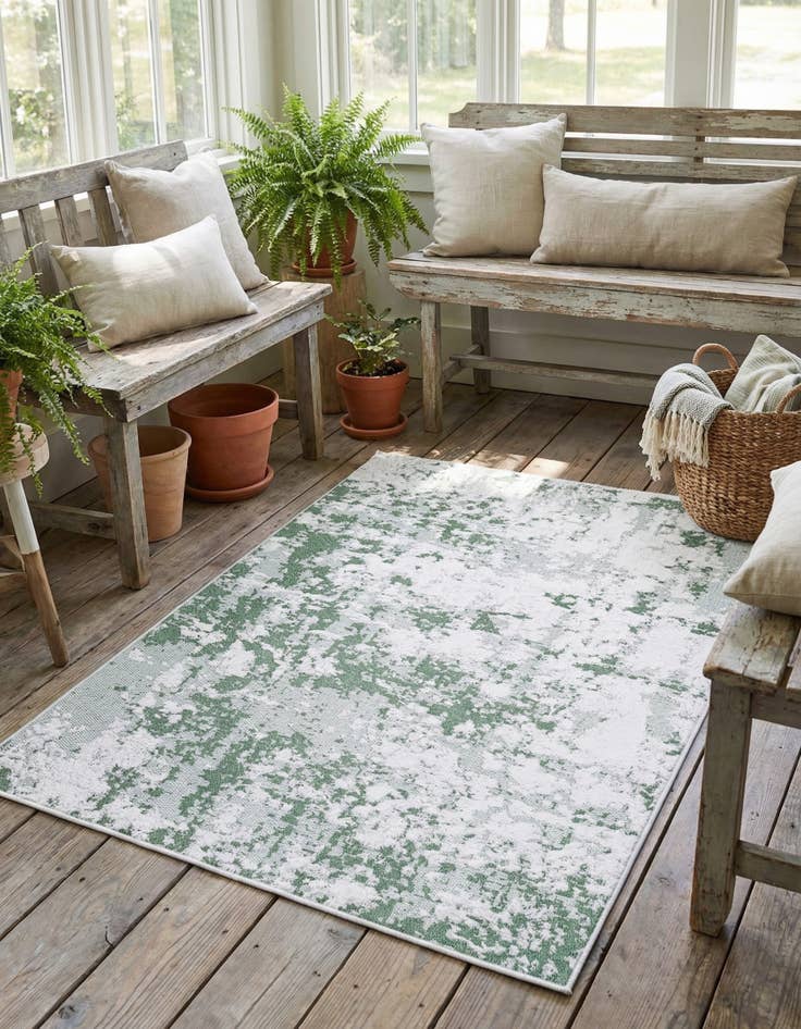 Detail image of 2' 3 x 3' Abbey Rug