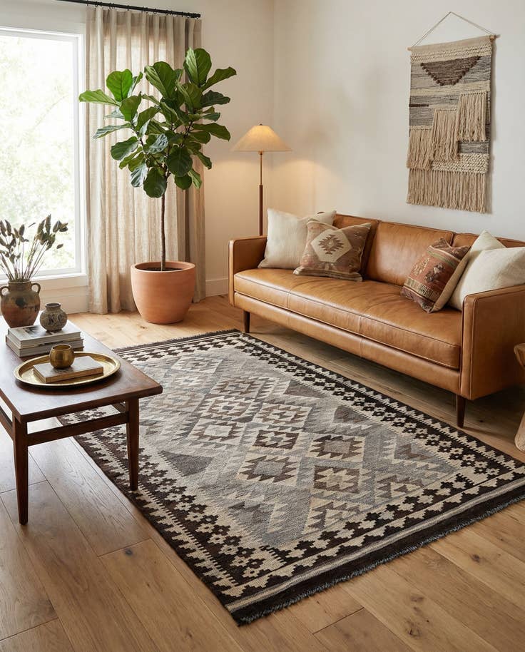 Detail image of 3' 10 x 6' 3 Hand Woven Kilim Maymana Wool Rug