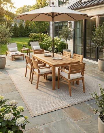 9' x 12' Easy-Clean Border Indoor / Outdoor Rug