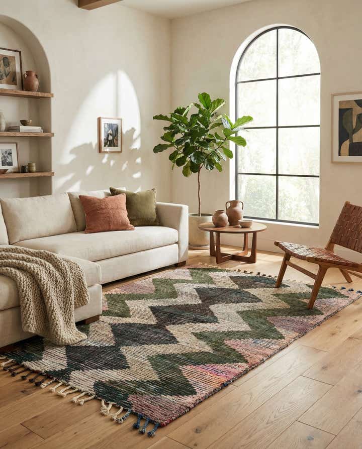 5' 7 x 8' Hand Knotted Moroccan Wool Rug