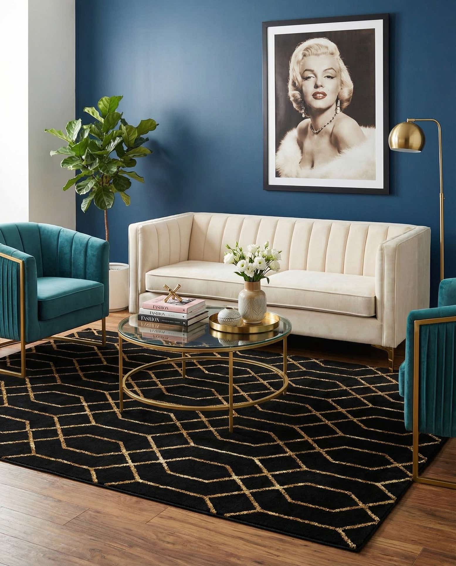 6' x 9' Marilyn Monroe™ Glam Trellis Rug