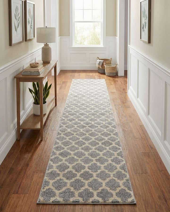 2' x 12' Lattice Runner Rug