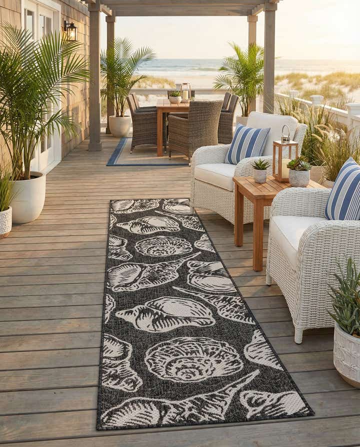 2' x 8' Easy-Clean Coastal Indoor / Outdoor Runner Rug