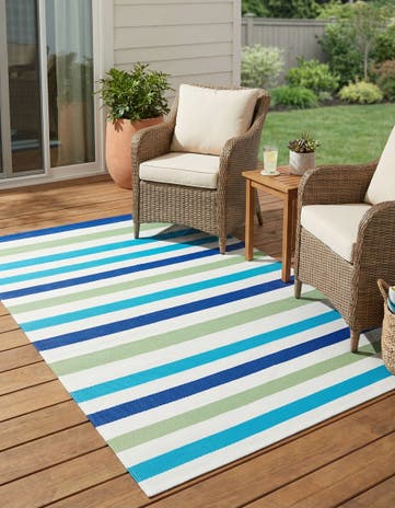 5' x 8' Easy-Clean Vista Breeze Indoor / Outdoor Rug