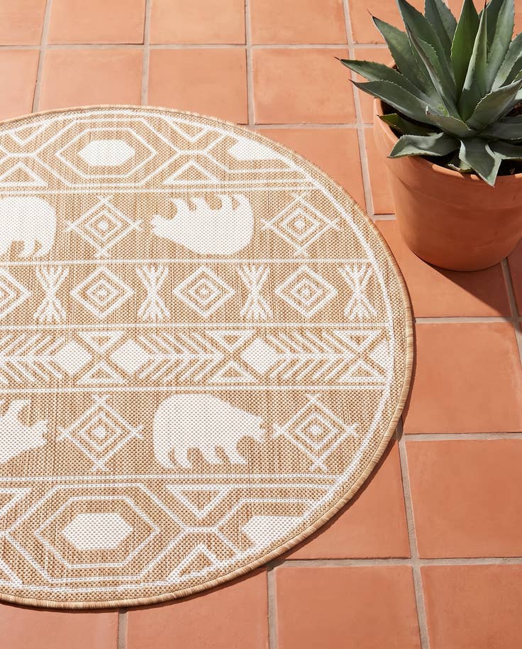 Detailansicht von 95cm x 95cm Leicht zu reinigen Southwestern Innen- / Aussenbereich Rund Teppich