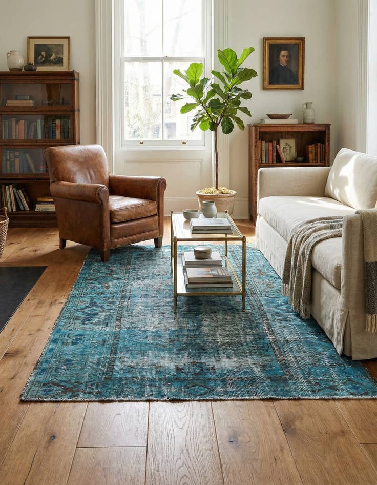 Detail image of 4' 2 x 6'  Hand Knotted Ultra Vintage Persian Wool Rug