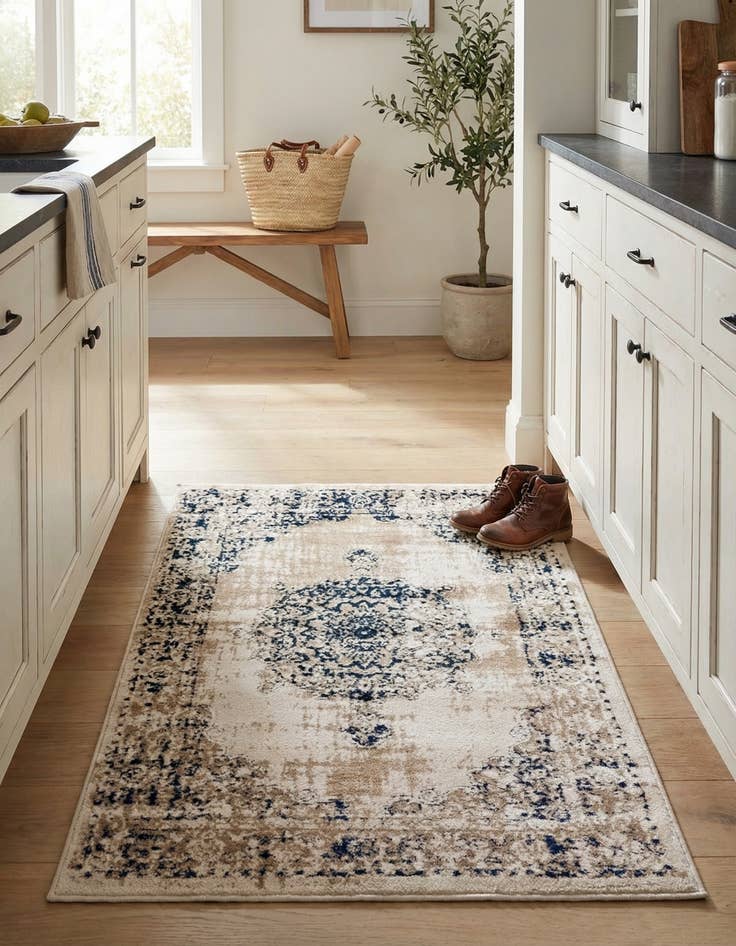 Detail image of  2' 2 x 3' Estate Rug