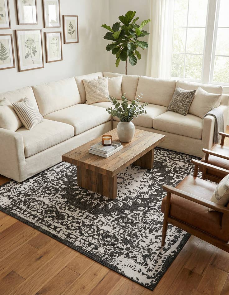 Detail image of  10' x 10'  Washable Traditional Indoor / Outdoor Square Rug