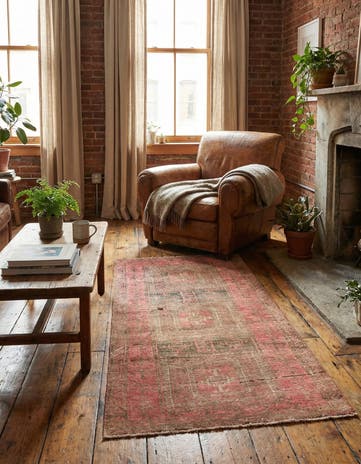 2' 8 x 5' 7 Hand Knotted Ultra Vintage Persian Wool Rug