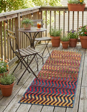2' x 5' Easy-Clean Modern Indoor / Outdoor Runner Rug