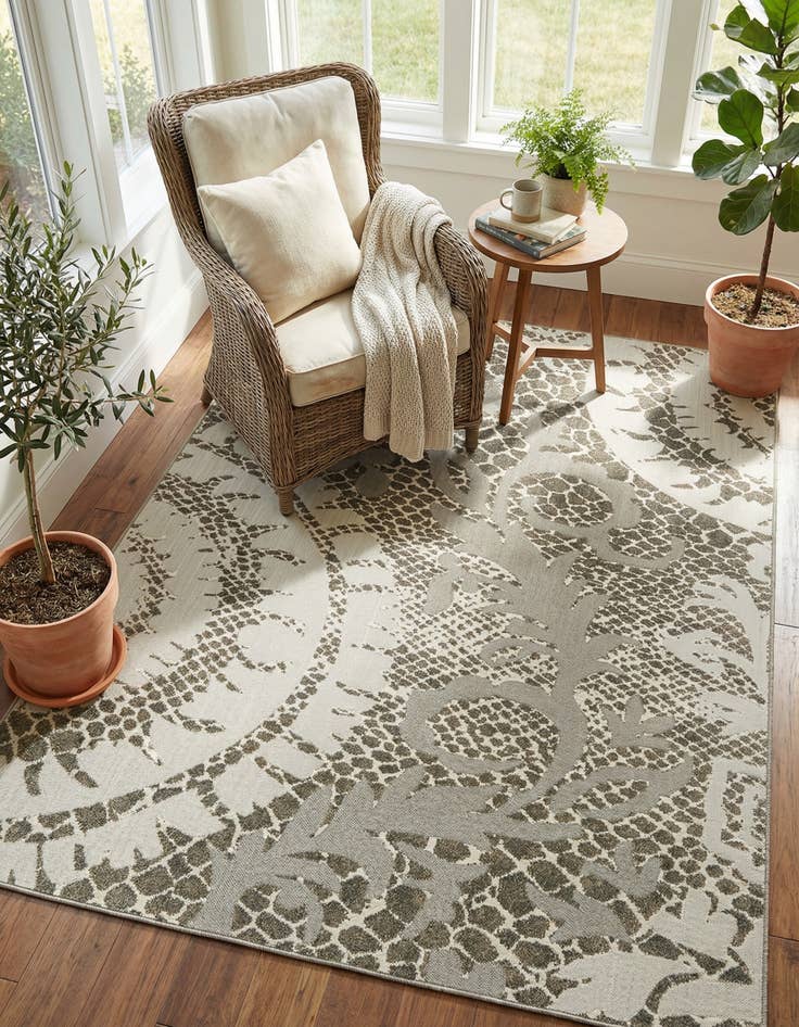Detail image of 7' x 10' Easy-Clean Modern Indoor / Outdoor Rug