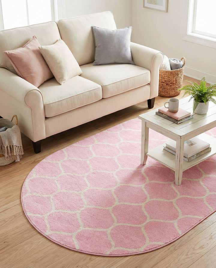 3' x 5' 3 Lattice Frieze Oval Rug