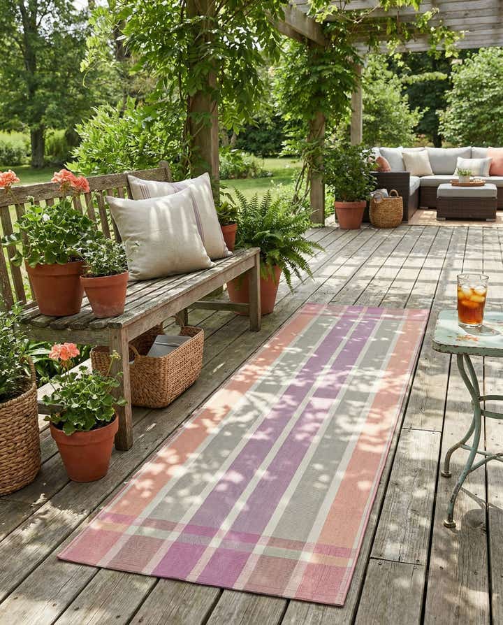 2' x 8' Easy-Clean Striped Indoor / Outdoor Runner Rug