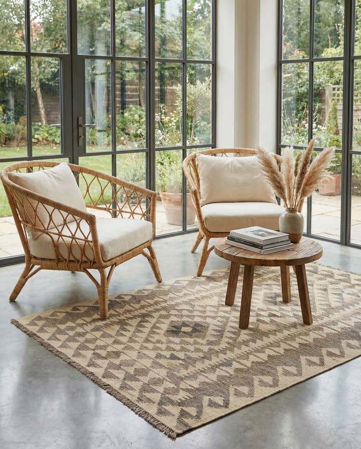 Detail image of 3' 4 x 5' Hand Woven Kilim Maymana Wool Rug