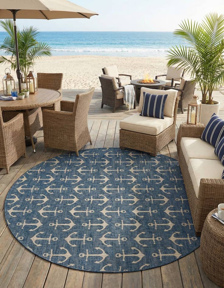 Detail image of 13' x 13'  Washable Coastal Indoor / Outdoor Round Rug