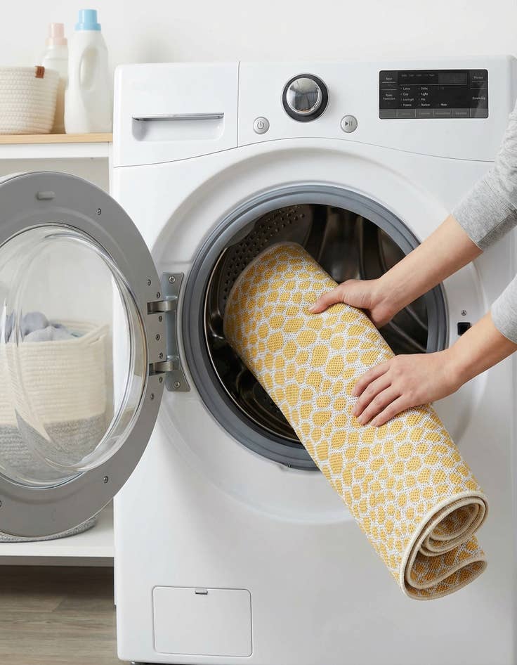 Detail image of 2' x 6'  Washable Jill Zarin Cape Town Indoor / Outdoor Runner Rug