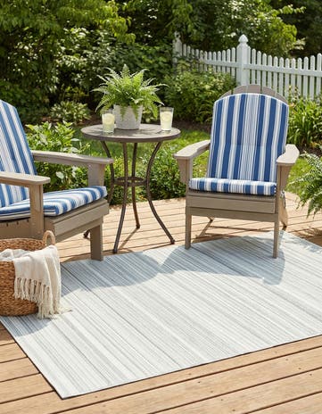 5' x 8' Easy-Clean Vista Breeze Indoor / Outdoor Rug