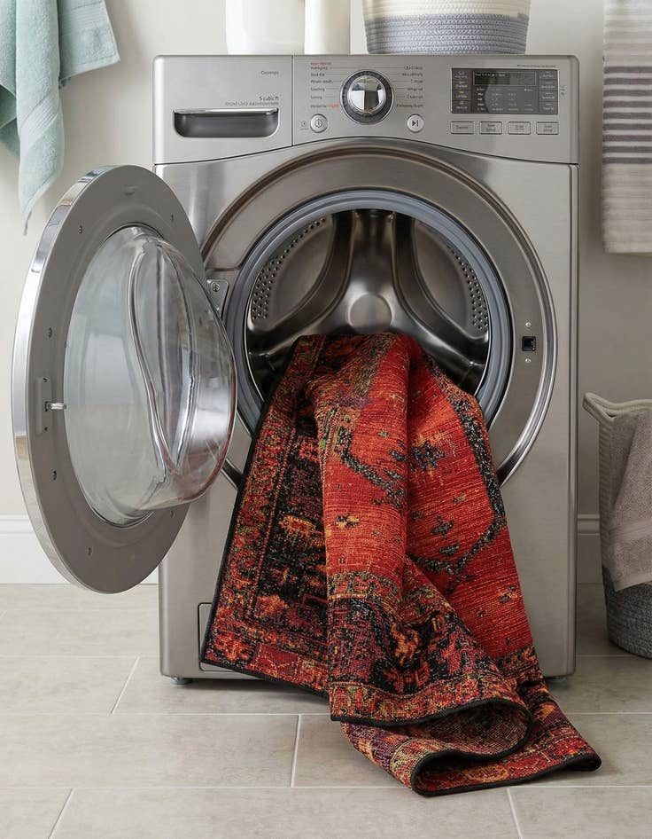 Detail image of  2' 7 x 5' 3  Washable Tribal Indoor / Outdoor Runner Rug