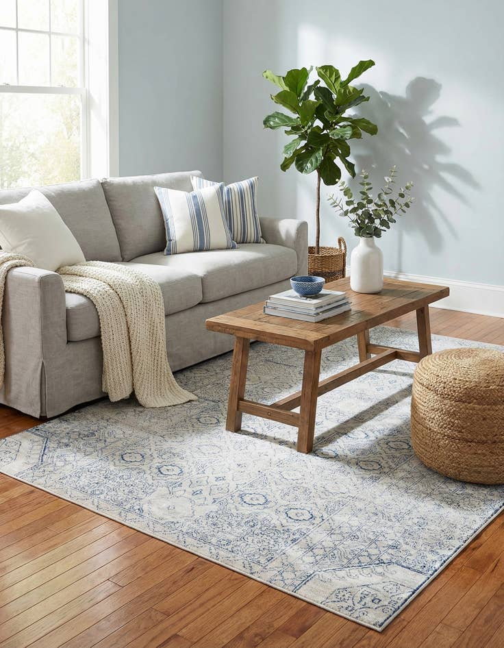 Detail image of 6' x 9' 2 Newport Rug