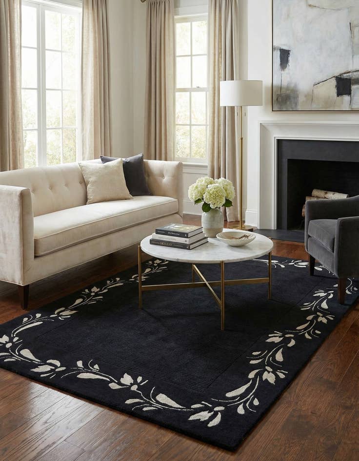 Detail image of 4' 8 x 6' 4  Hand Knotted Darya Wool Rug