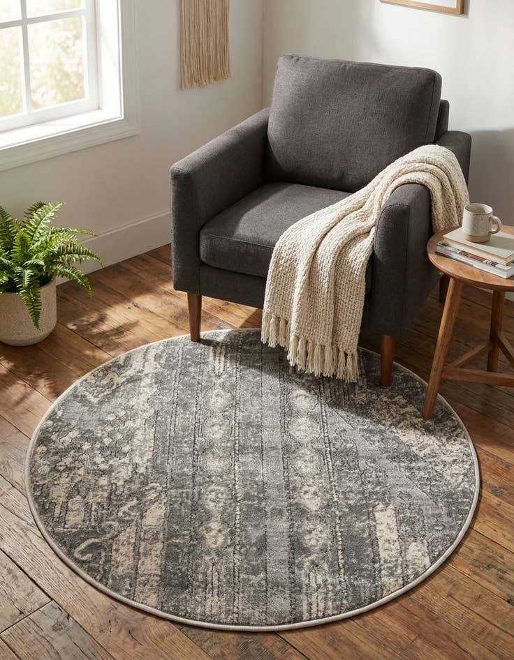 Detail image of 3' x 3' Oregon Round Rug