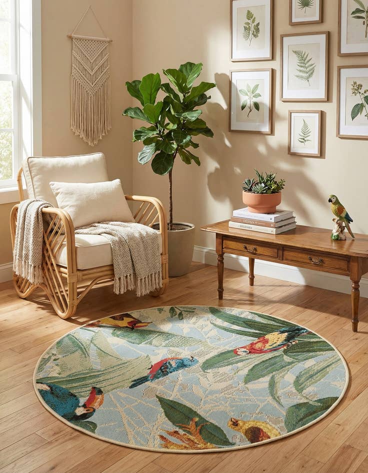 Detail image of  3' x 3'  Washable Botanical Indoor / Outdoor Round Rug